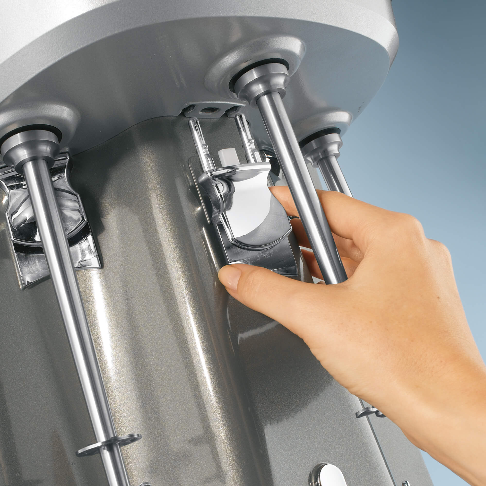 Triple Spindle Drink-Mixer - Hamilton Beach (HMD400R-CE)