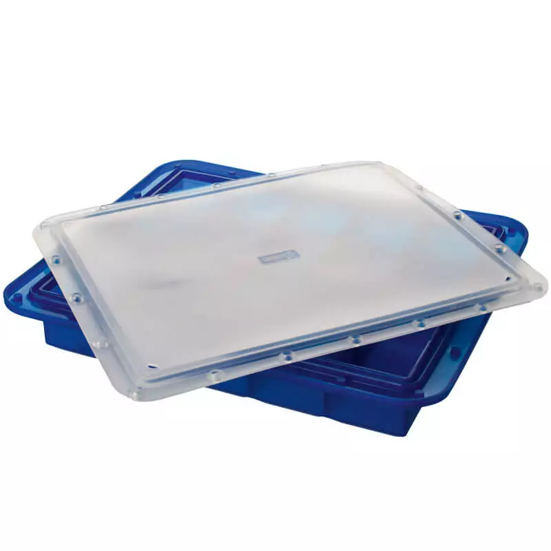 Ice former Arctic with lid, platinum silicone, Lurch - 4cm Ice former Arctic with lid, platinum silicone, Lurch - 4cm