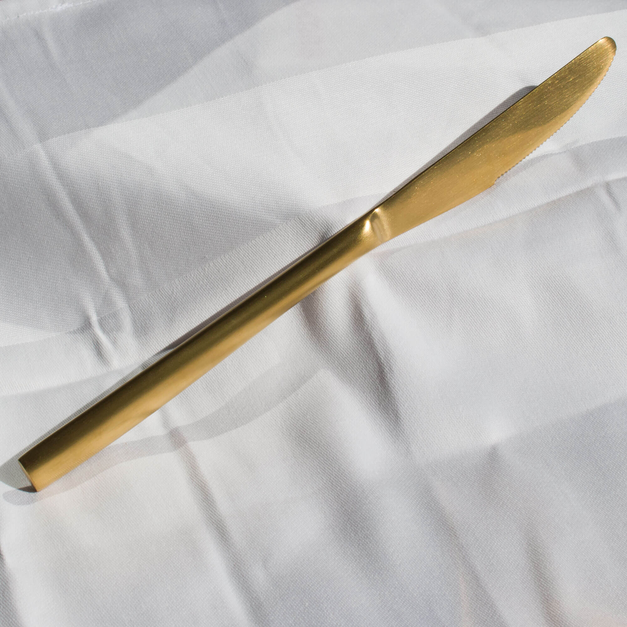 Table knife Comas BCN - gold-colored (12 pcs.)